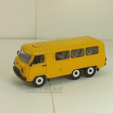 УАЗ-452К автобус длиннобазный 3-х осный (пластик крашенный) желтый